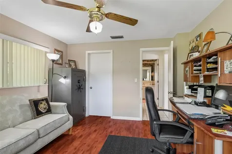 1251 Holiday Drive Tarpon Springs FL 34689
