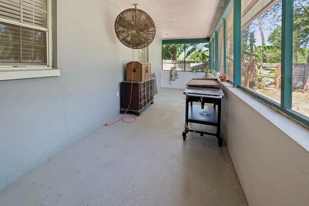 917 SW 2nd Avenue Trenton FL 32693