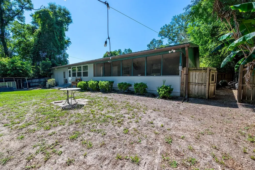 917 SW 2nd Avenue Trenton FL 32693