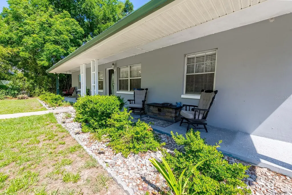 917 SW 2nd Avenue Trenton FL 32693