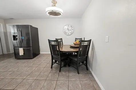 917 SW 2nd Avenue Trenton FL 32693