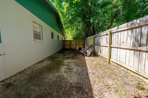 917 SW 2nd Avenue Trenton FL 32693