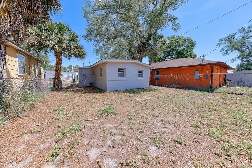 2534 Irving Avenue S St Petersburg FL 33712