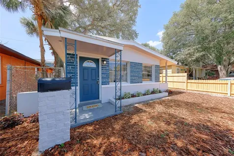 2534 Irving Avenue S St Petersburg FL 33712