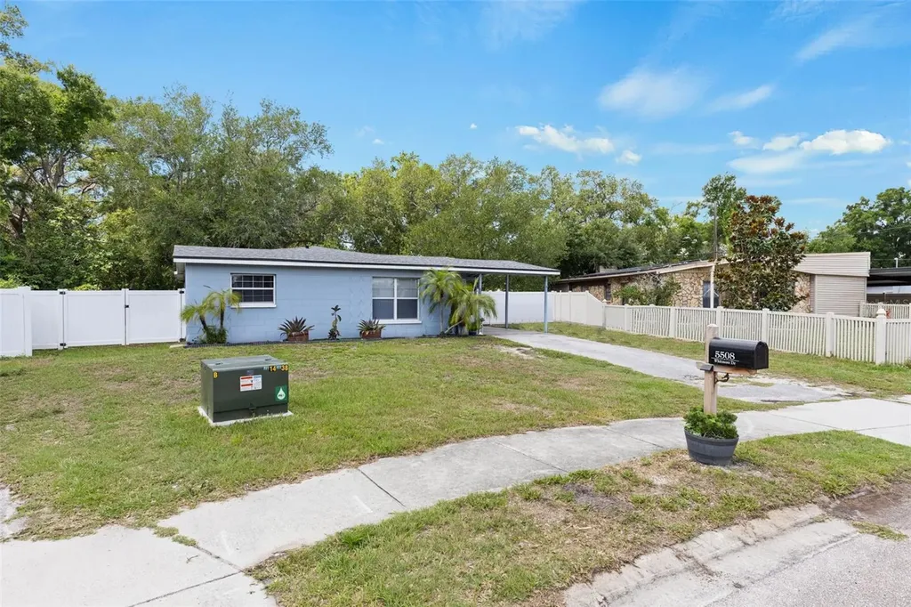 5508 Whitmore Drive Tampa FL 33634