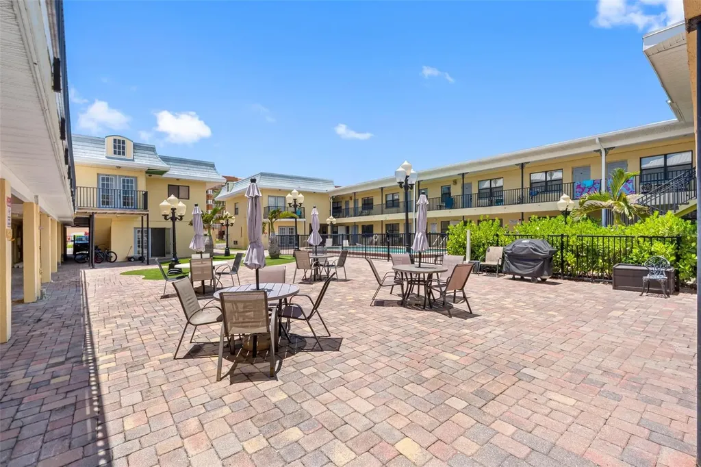 16333 Gulf Boulevard St Petersburg FL 33708