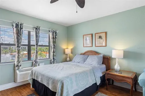 16333 Gulf Boulevard St Petersburg FL 33708