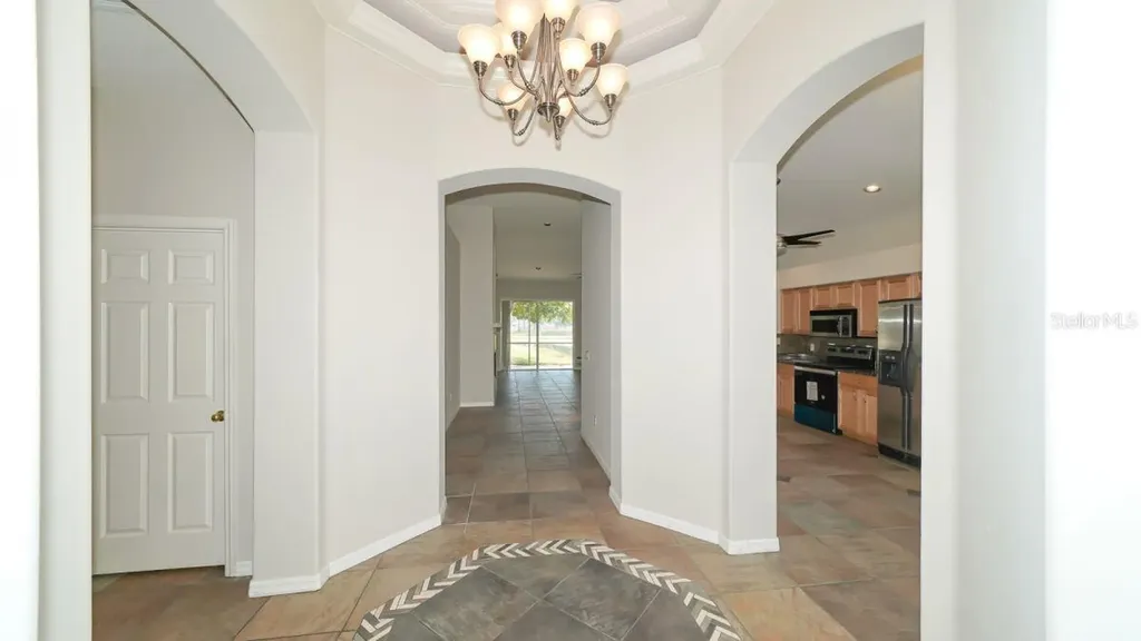 5453 New Covington Drive Sarasota FL 34233