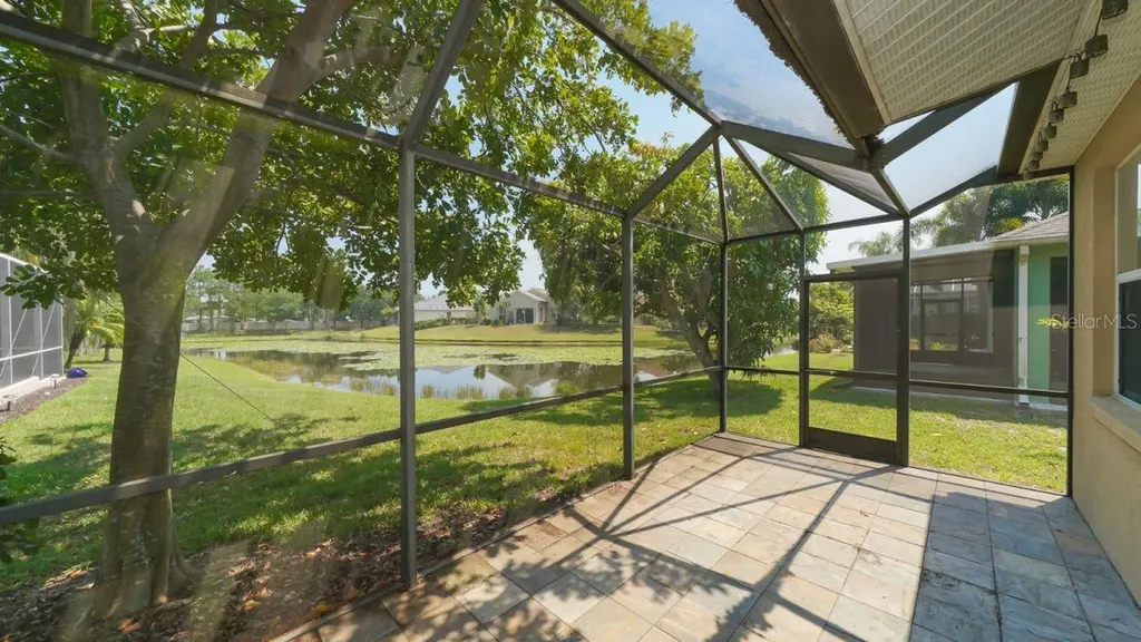 5453 New Covington Drive Sarasota FL 34233