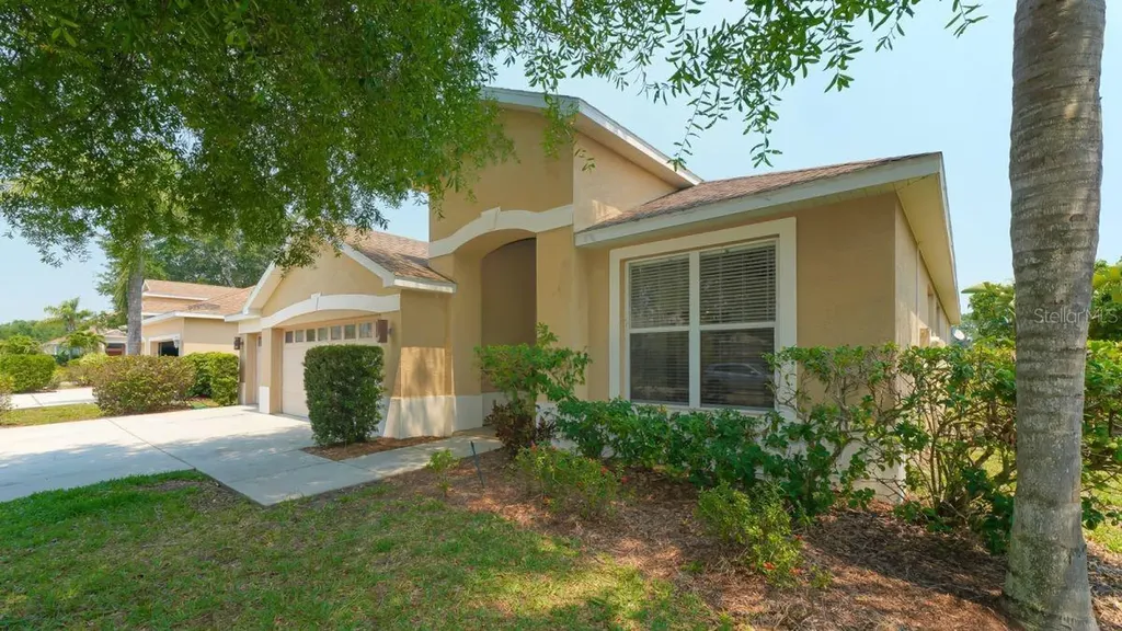 5453 New Covington Drive Sarasota FL 34233