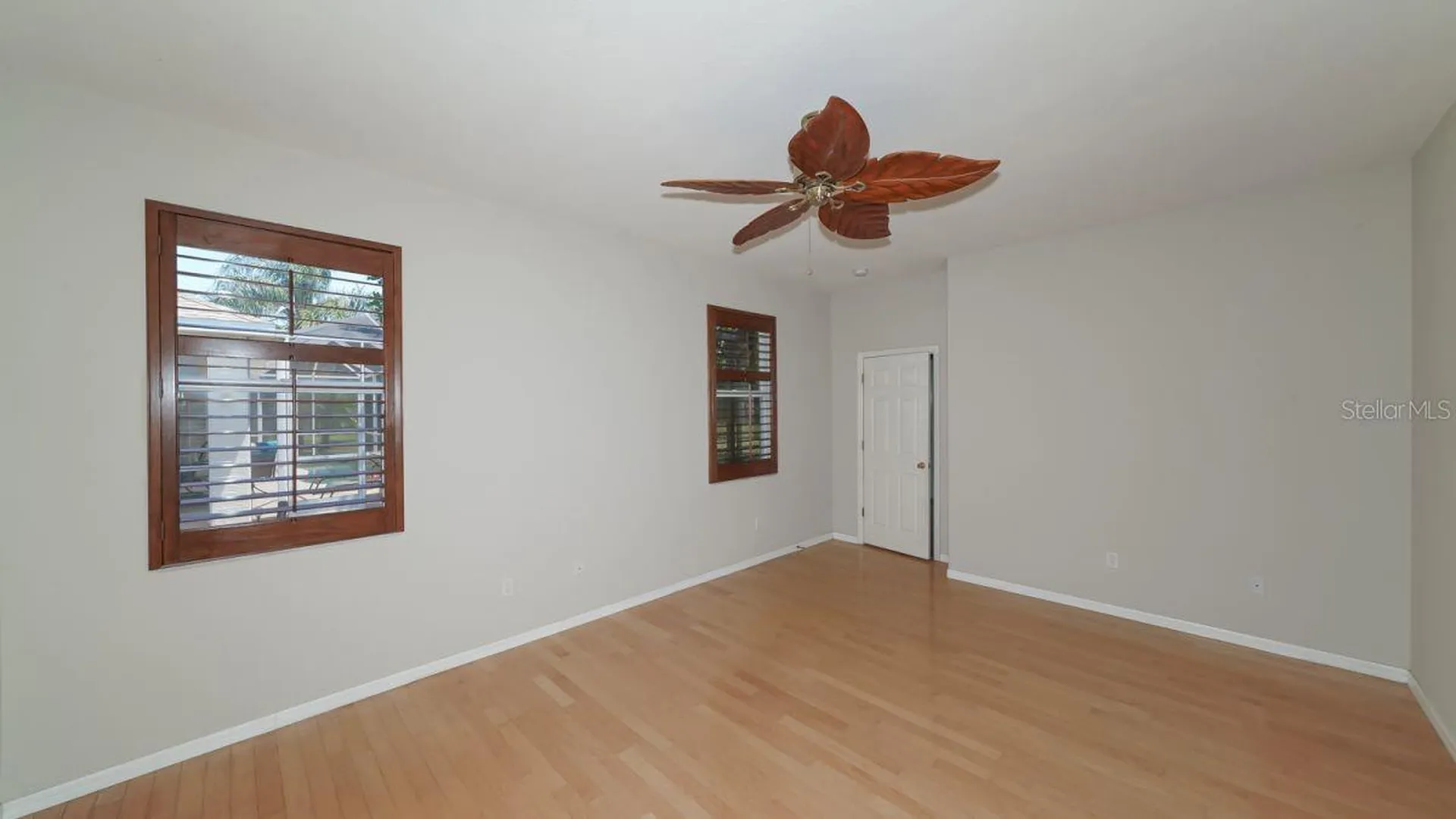 5453 New Covington Drive Sarasota FL 34233