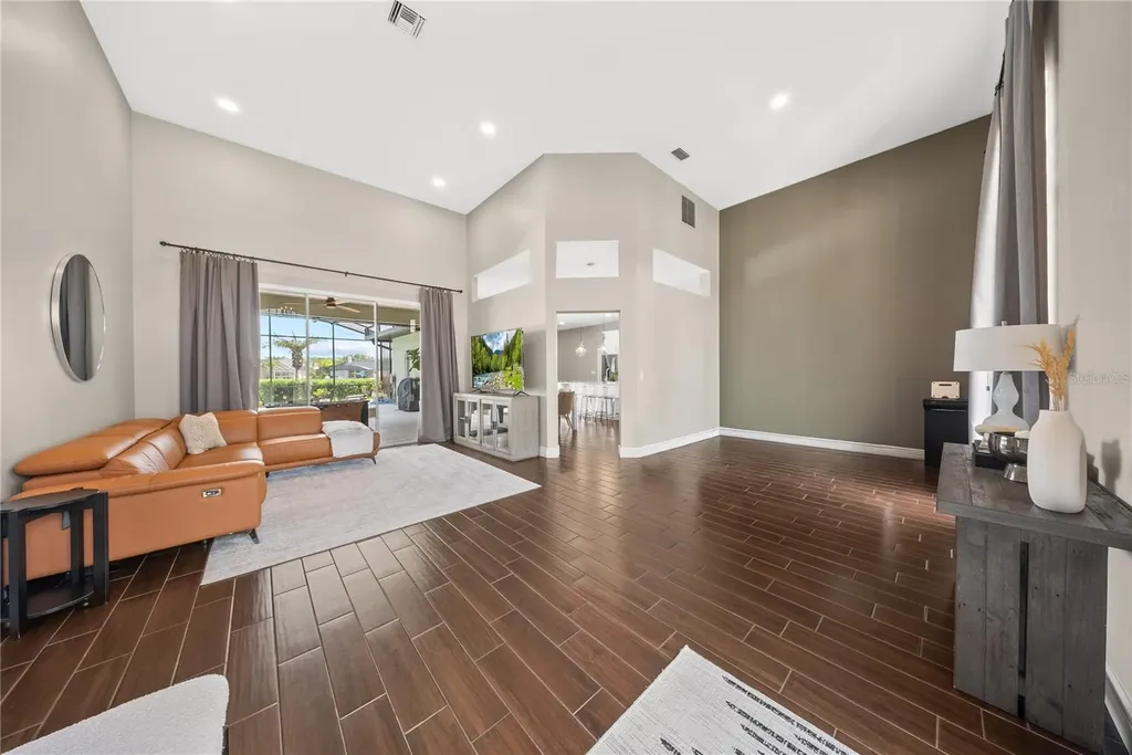 13401 Pointe Court Orlando FL 32828