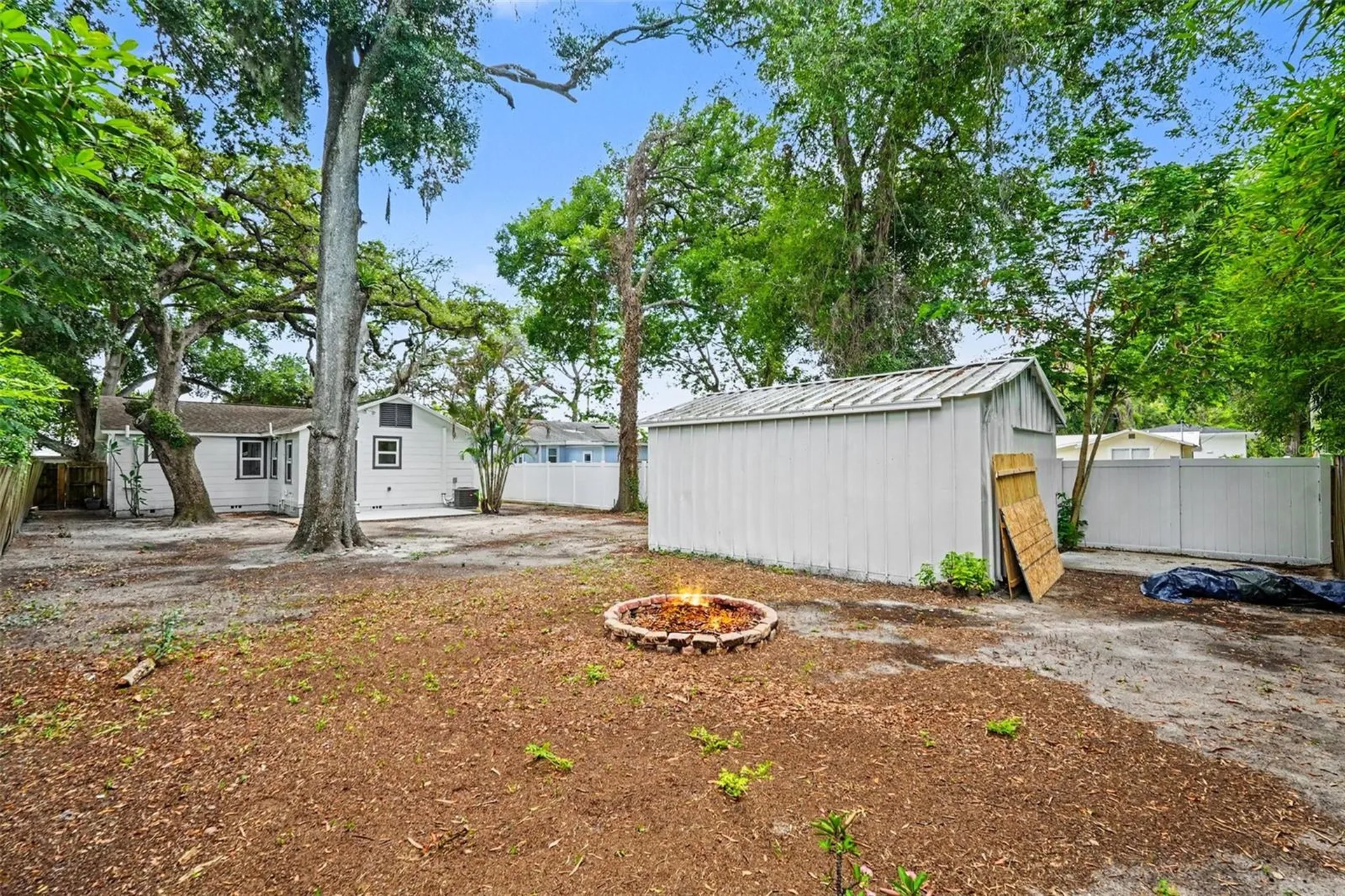 1804 E Comanche Avenue Tampa FL 33610