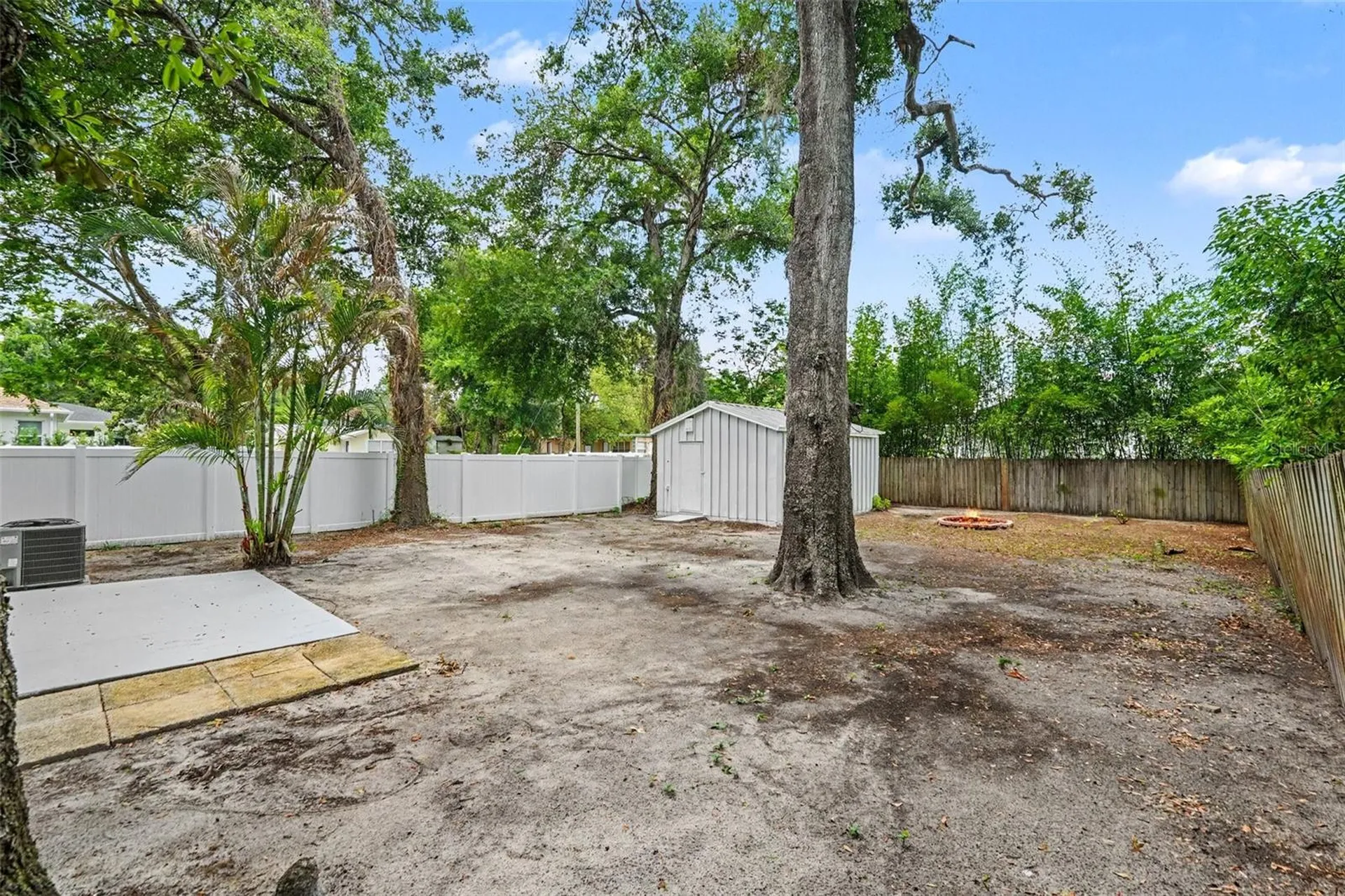 1804 E Comanche Avenue Tampa FL 33610