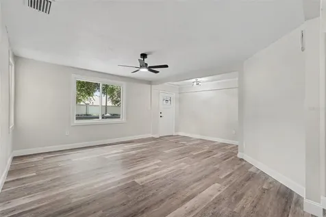 1804 E Comanche Avenue Tampa FL 33610