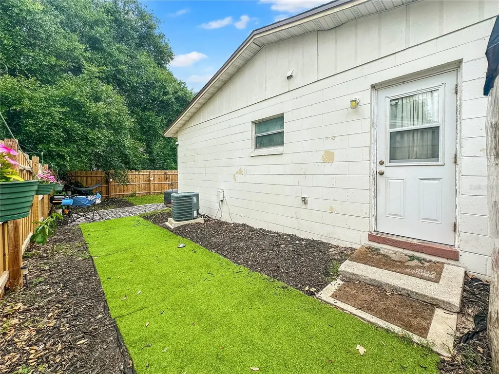 226 4th Street Lake Mary FL 32746