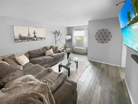 226 4th Street Lake Mary FL 32746