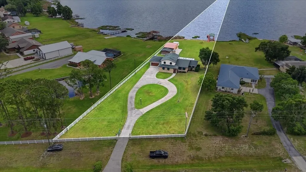 2731 State Road 557 Lake Alfred FL 33850