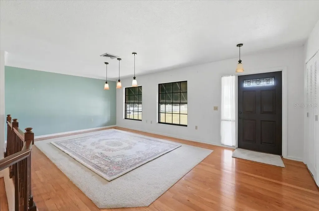 2731 State Road 557 Lake Alfred FL 33850