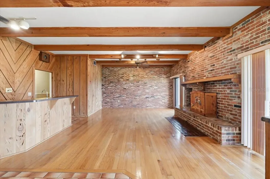 2731 State Road 557 Lake Alfred FL 33850