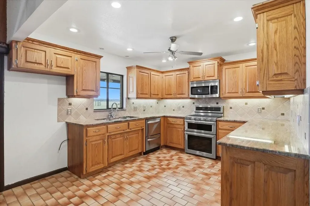 2731 State Road 557 Lake Alfred FL 33850