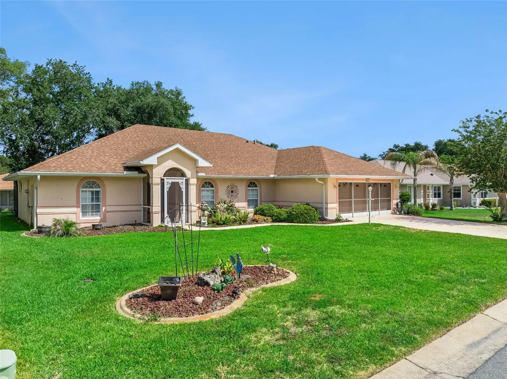 5825 Princess Caroline Place Leesburg FL 34748