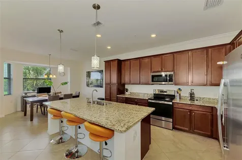 17108 Vardon Terrace Bradenton FL 34211