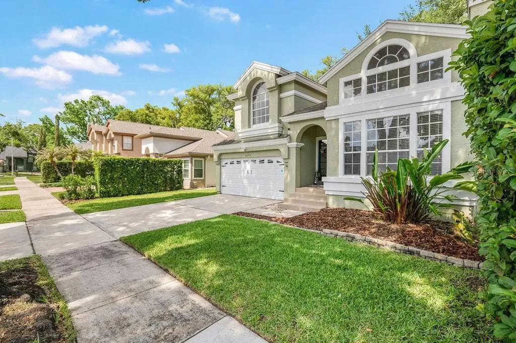 2837 Cayman Way Orlando FL 32812