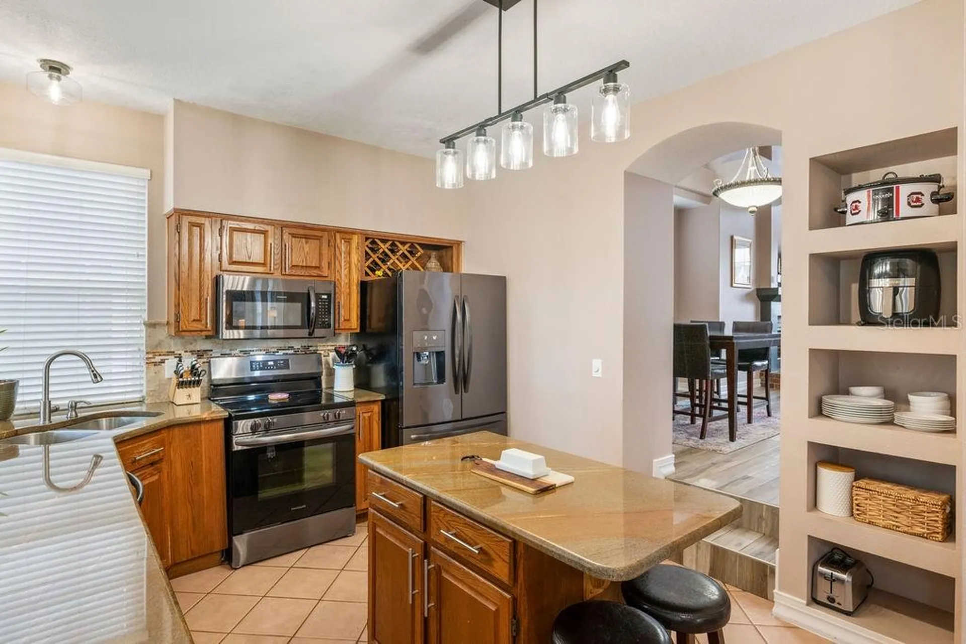 2837 Cayman Way Orlando FL 32812
