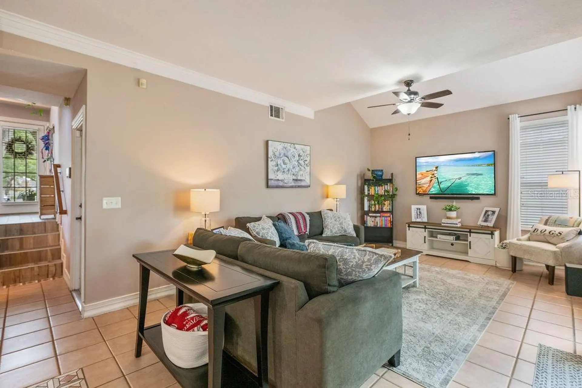 2837 Cayman Way Orlando FL 32812