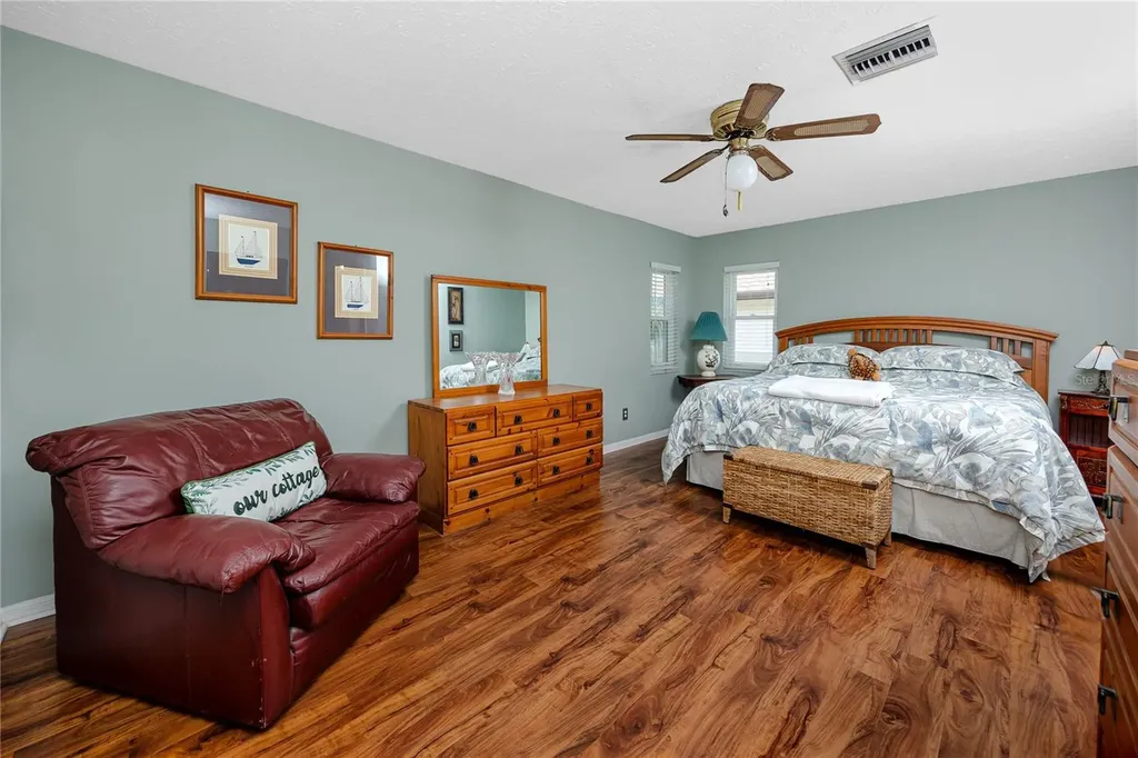 1116 Kingfish Place Apollo Beach FL 33572