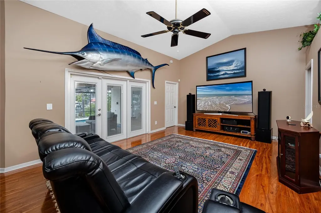 1116 Kingfish Place Apollo Beach FL 33572