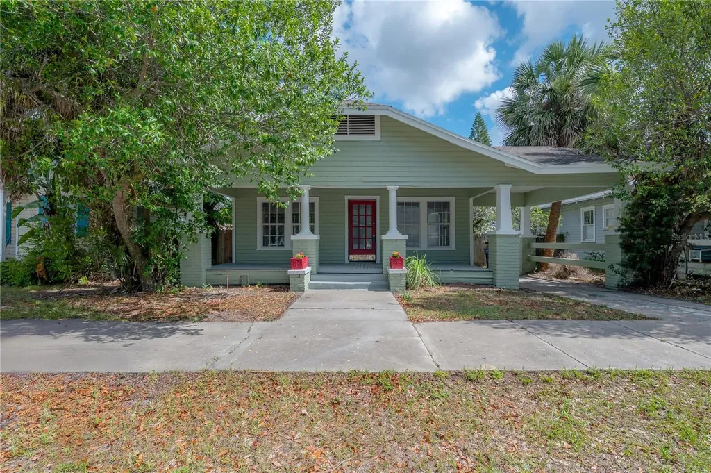 103 W North Bay Street Tampa FL 33603