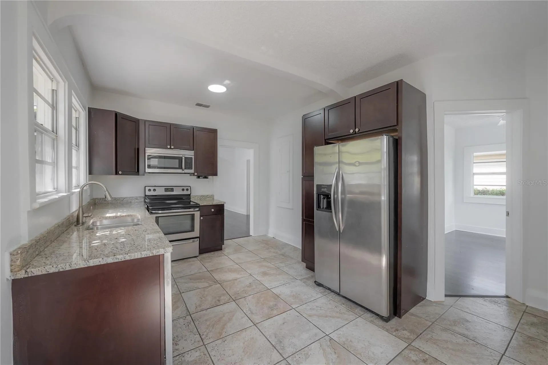 103 W North Bay Street Tampa FL 33603