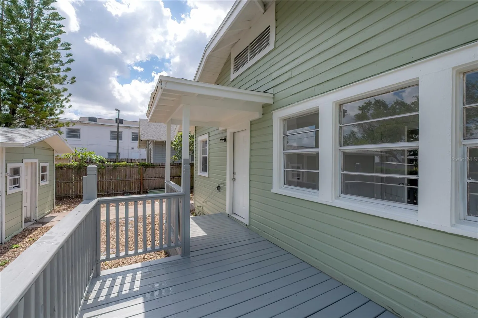 103 W North Bay Street Tampa FL 33603