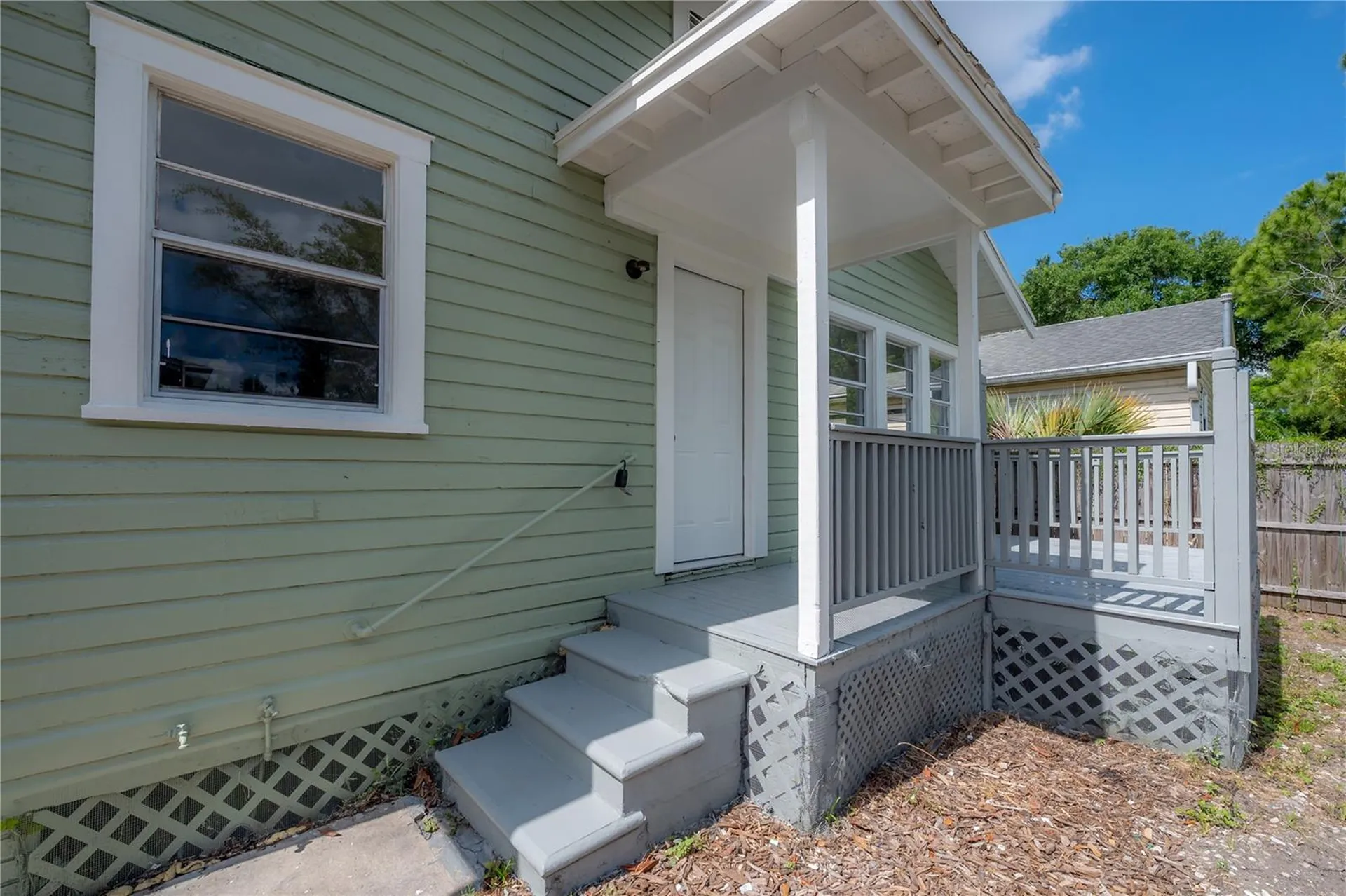 103 W North Bay Street Tampa FL 33603
