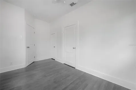 103 W North Bay Street Tampa FL 33603