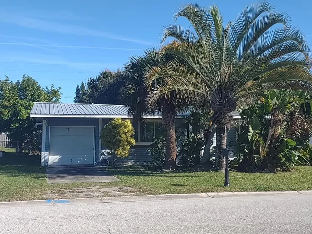 227 Woodland Avenue Cocoa Beach FL 32931