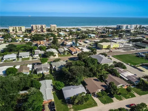 227 Woodland Avenue Cocoa Beach FL 32931