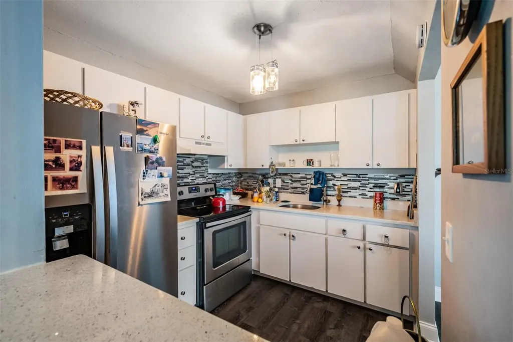 302 Andover Place S Sun City Center FL 33573
