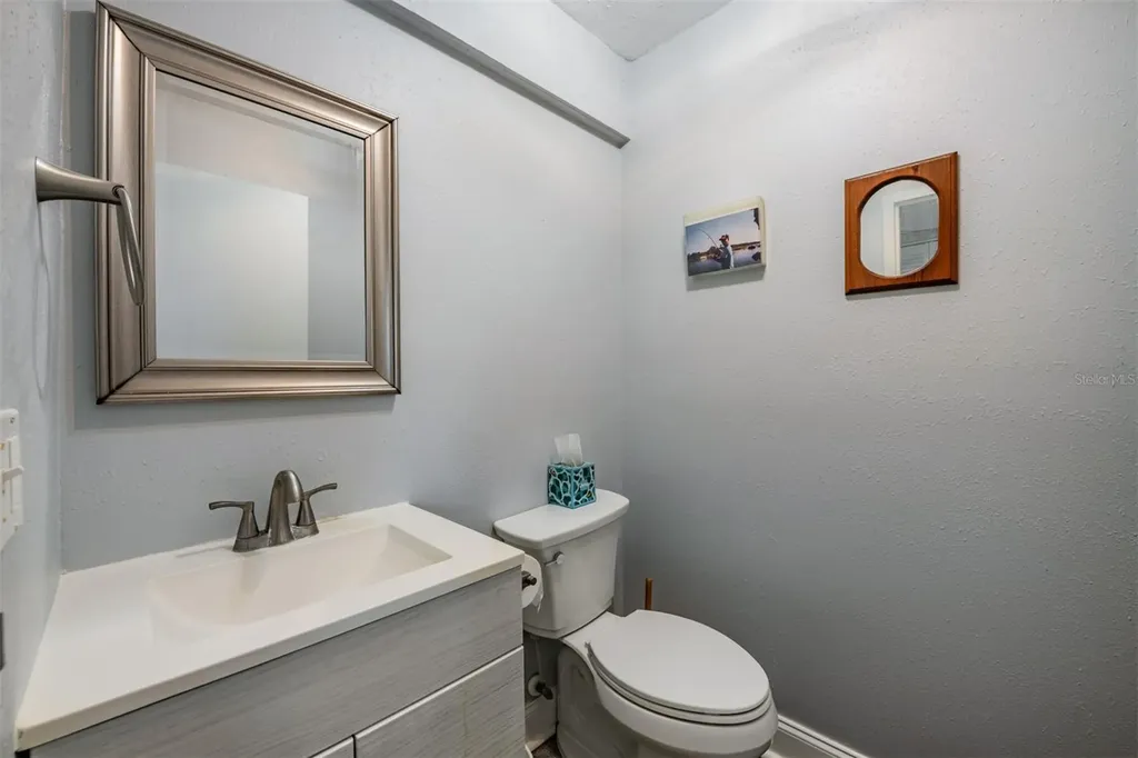 302 Andover Place S Sun City Center FL 33573