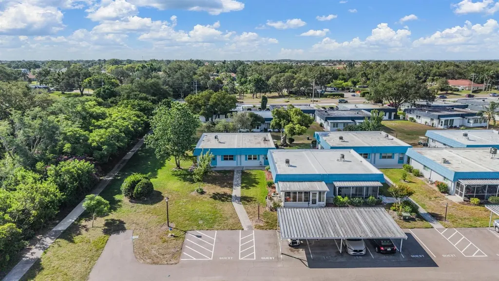 302 Andover Place S Sun City Center FL 33573