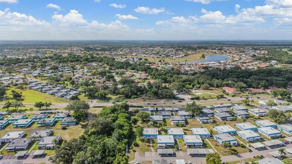 302 Andover Place S Sun City Center FL 33573