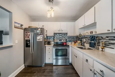 302 Andover Place S Sun City Center FL 33573