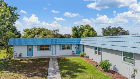 302 Andover Place S Sun City Center FL 33573