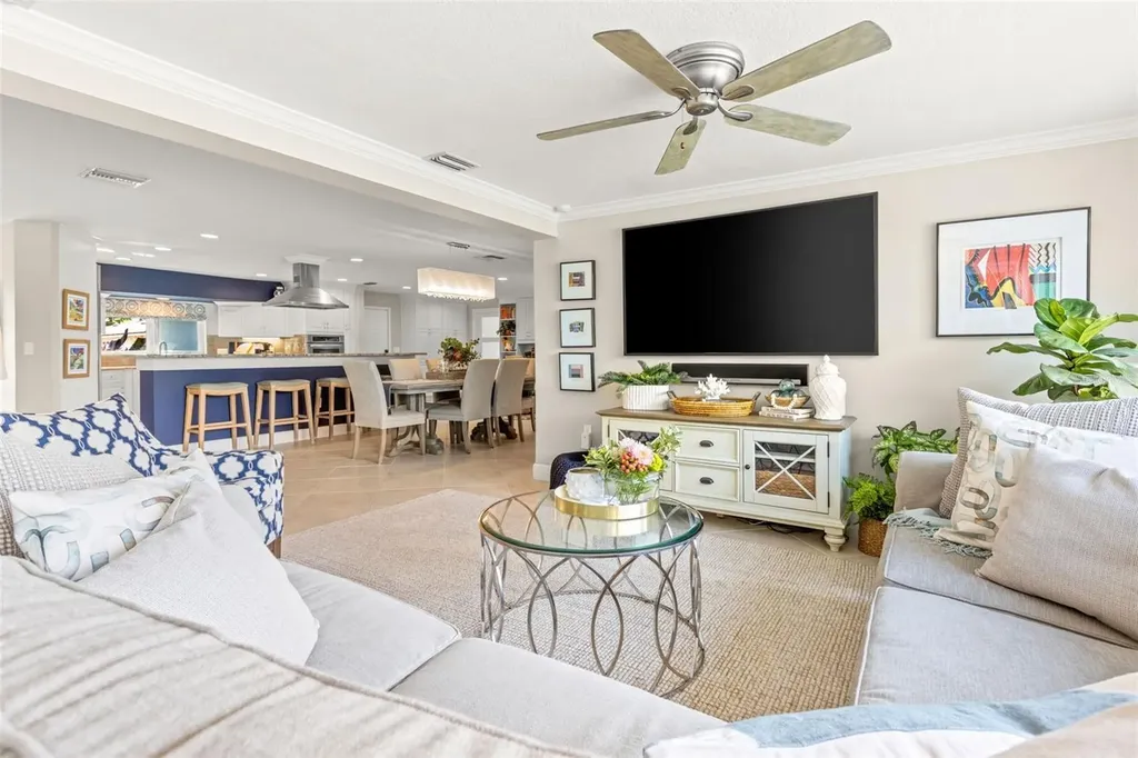 1260 81st Street S St Petersburg FL 33707