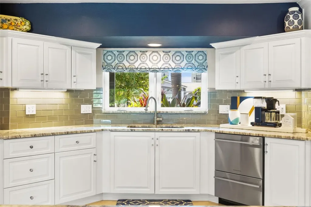 1260 81st Street S St Petersburg FL 33707