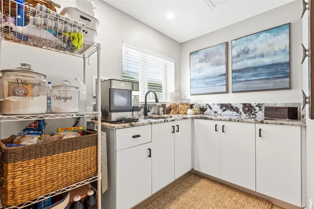 1260 81st Street S St Petersburg FL 33707