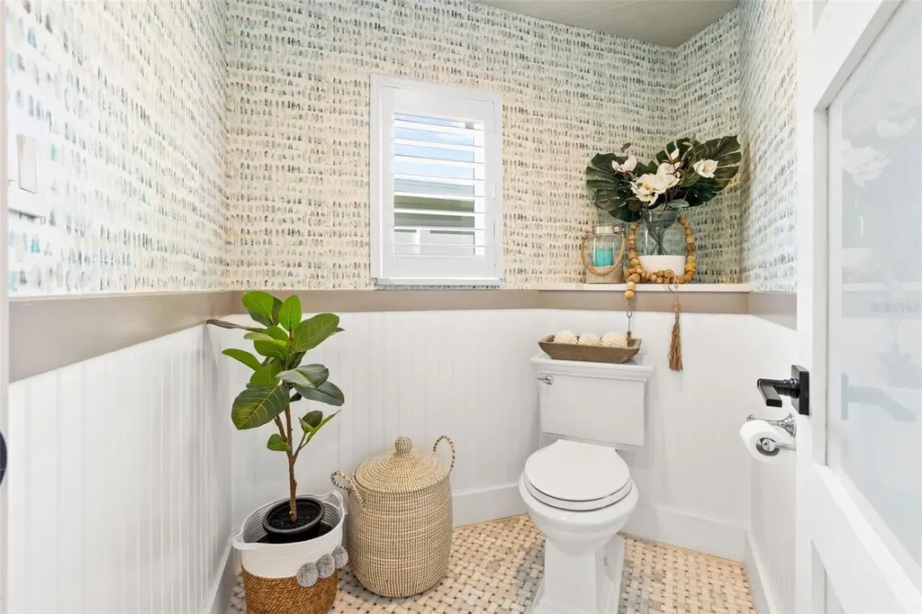 1260 81st Street S St Petersburg FL 33707