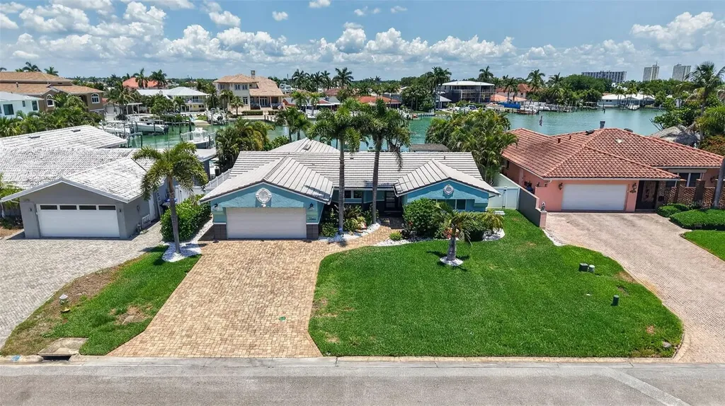 1260 81st Street S St Petersburg FL 33707